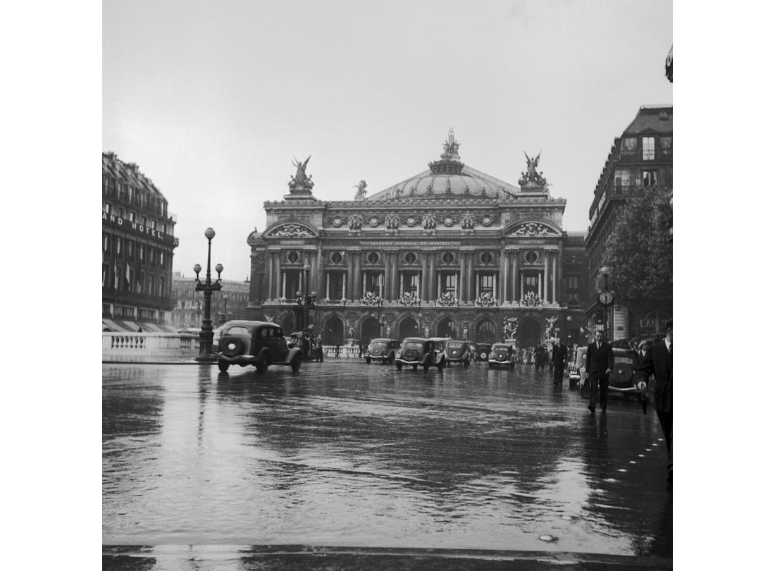 Avenue de l'Opéra, Paris, France