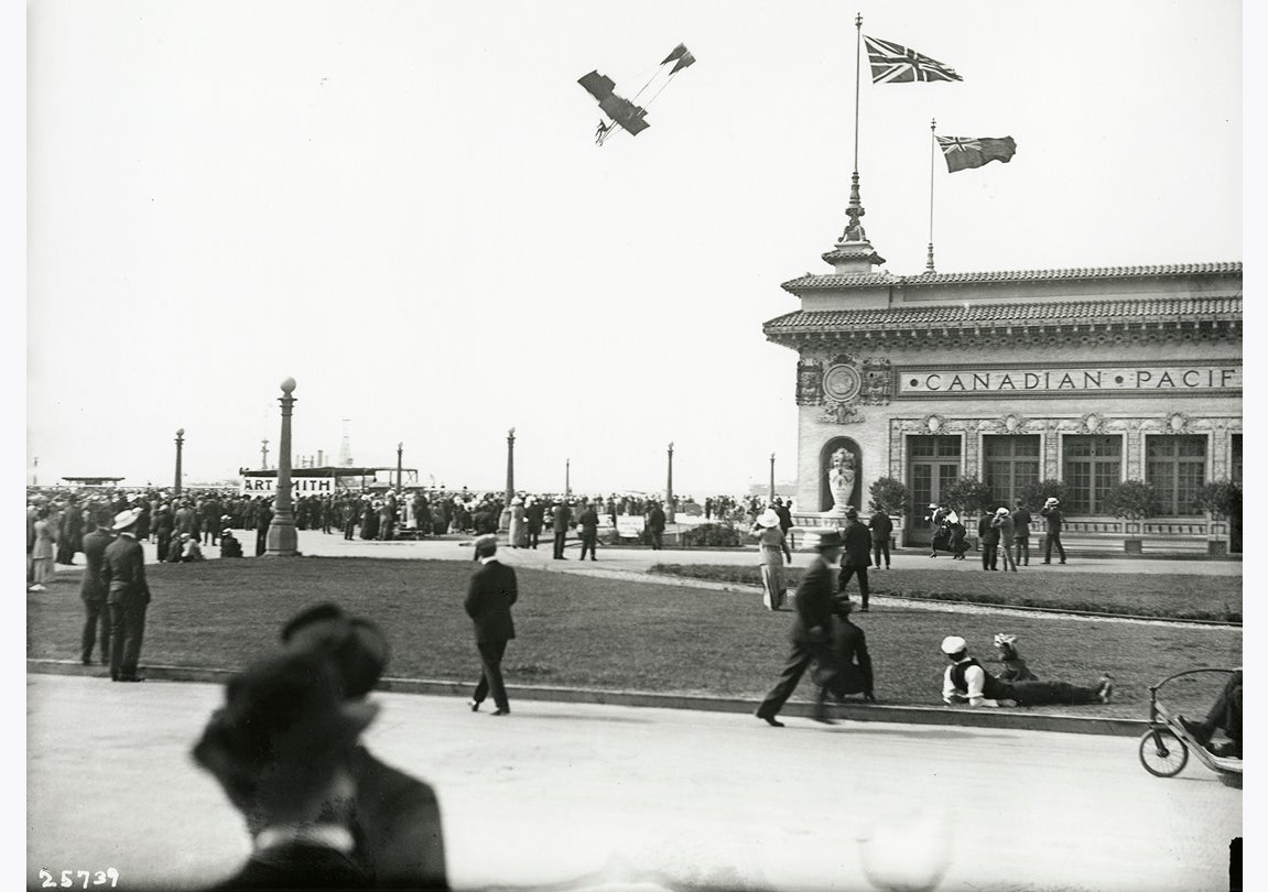 Arthur “Art” Smith performing a dive in his Smith-Curtiss Pusher at the Panama-Pacific International Exposition, San Francisco  1915 