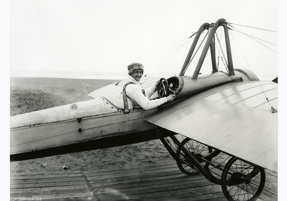 Silvio Pettirossi in his Deperdussin monoplane, Ocean Beach, San Francisco  1915