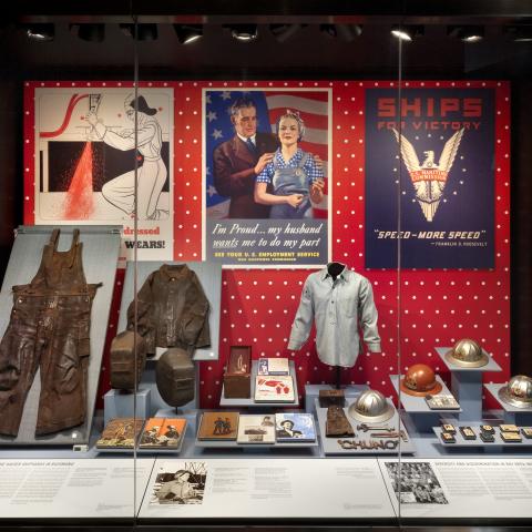 SFO Museum Gallery | Rosie the Riveter